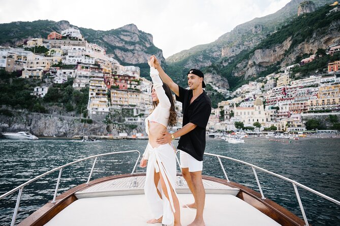 1.5-Hour Amalfi Sunset Cruise – Private Tour with Prosecco - Before sunset: the short safety briefing and then you’re off