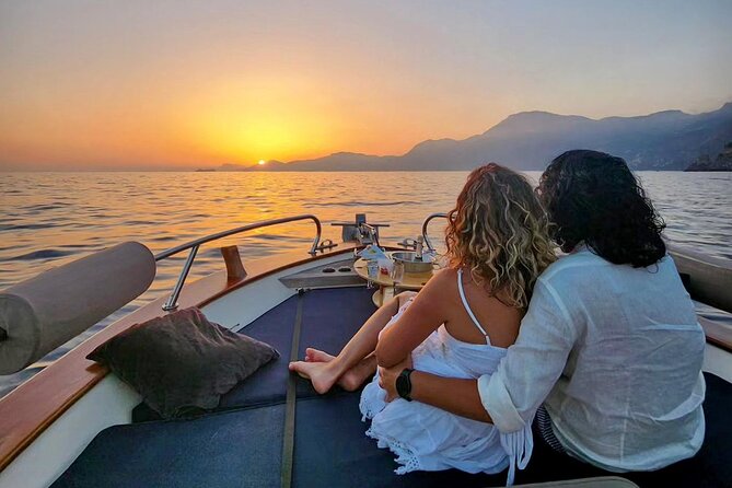 2 Hours Sunset Cruise of Positano - Key moments to plan for on your 2-hour Positano sunset cruise