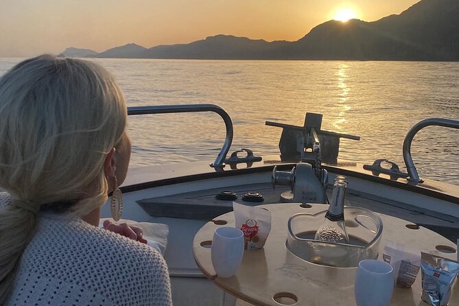 2 Hours Sunset Cruise of Positano - The 5:30 to 6:00 PM window, and why timing matters here