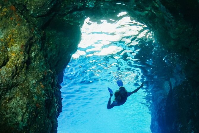 4-hour boat tour of the Amalfi Coast - Conca dei Marini and “lovers” arch: Sofia Loren’s view and beach-hopping