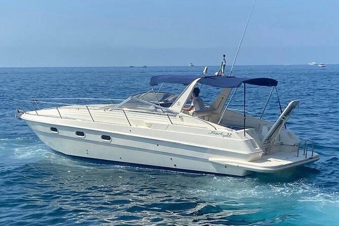 4-hour boat tour of the Amalfi Coast & Li Galli Islands - Boarding in Amalfi: where you meet and how the day starts