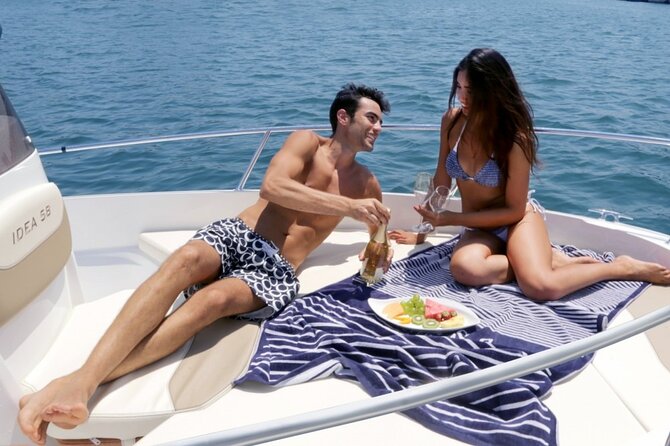 Amalfi Coast Boat Rental: Explore, Swim, and Relax at Your Pace - Li Galli and Capri: the water stops that feel like a movie scene