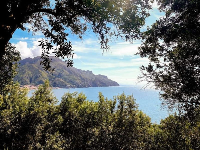Amalfi Coast: Ferriere Valley - Valle dei Mulini: Ancient Paper Mills and the Walk Down to Amalfi