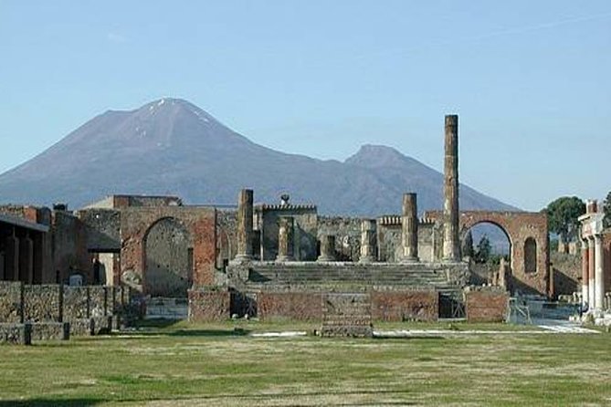 Amalfi Coast: Pompeii Small Group with Skip the Line Tickets - The Cameo Factory Stop: A Short Detour That Adds Context