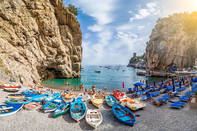 Amalfi Coast & Positano: Boat Tour with Snorkeling & Drinks - Praiano’s Africana Grotto and why the blue water shows up