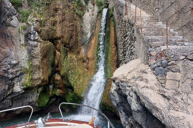 Amalfi Coast Private Boat Tour - Lunch With a Stunning View: Let the Captain Do the Heavy Lifting