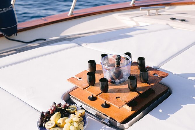 Amalfi Coast Private Boat Tour From Praiano or Positano - Amalfi Coast Cruising: Anchors, Views, and Swim Breaks