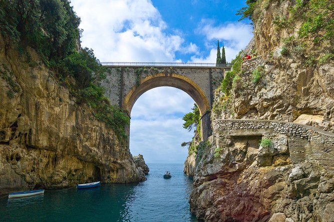 Amalfi Coast Self-Drive Boat Rental - A Practical 6-Hour Game Plan Along the Coast