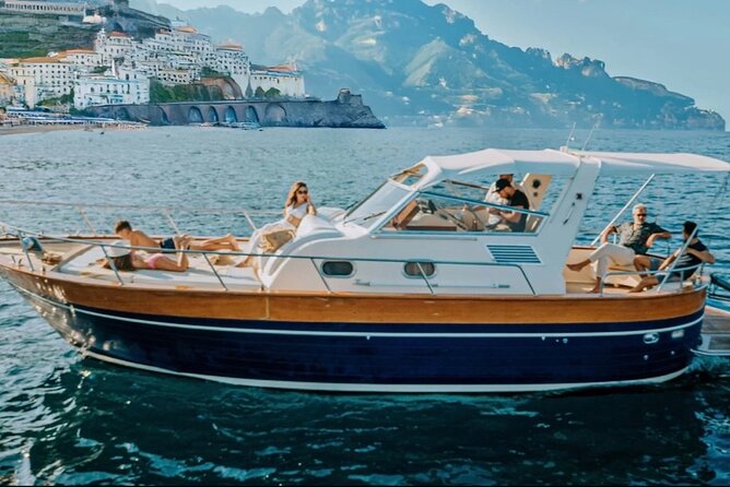Amalfi Coast Sunset Cruise on the Elegant Boat - How the captain decides the route (and why that can be good)