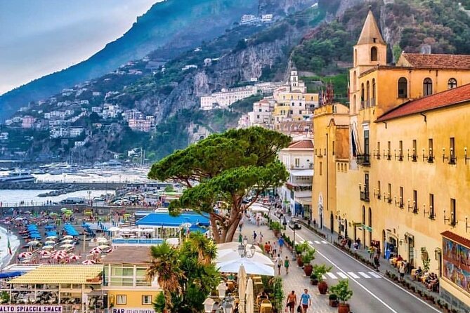 Amalfi Coast Tour of 2 Cities - Half Day - Ravello up on the heights: Villa Rufolo and Villa Cimbrone