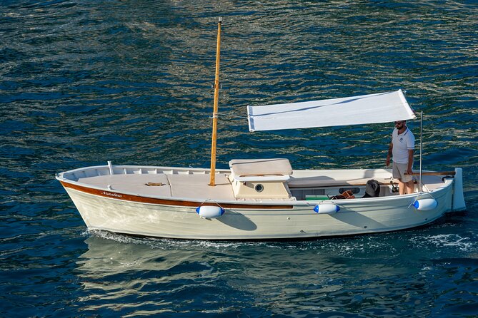 Amalfi coast tour with aperitif and music!! - Positano from the sea, plus a planned water break