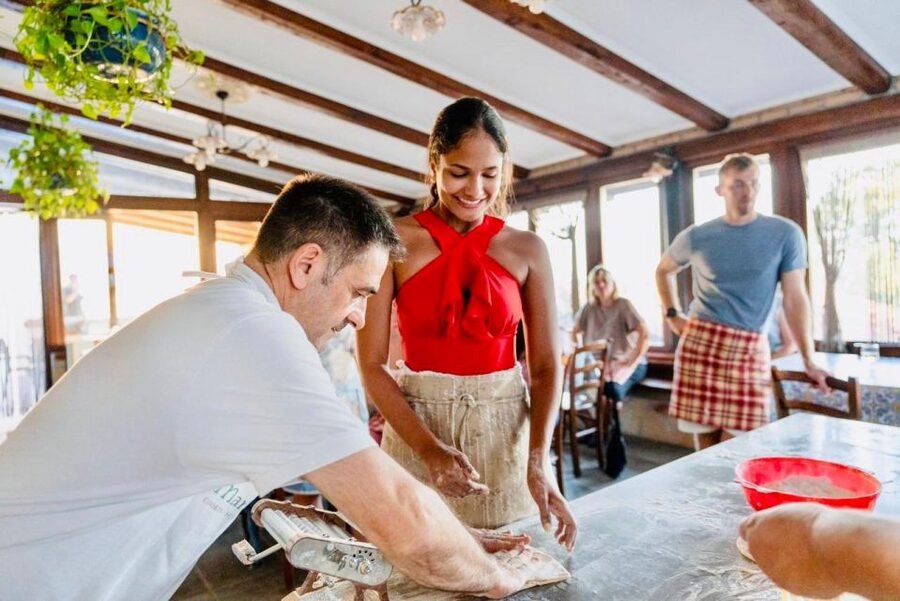 Amalfi: Mozzarella, Fettuccine, and Tiramisù Cooking Class - Key Reasons This Class Is a Smart Pick