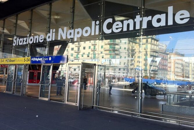 Amalfi to Naples airport/station Private departure transfer - Drop-off options in Naples: airport, train station, or a hotel