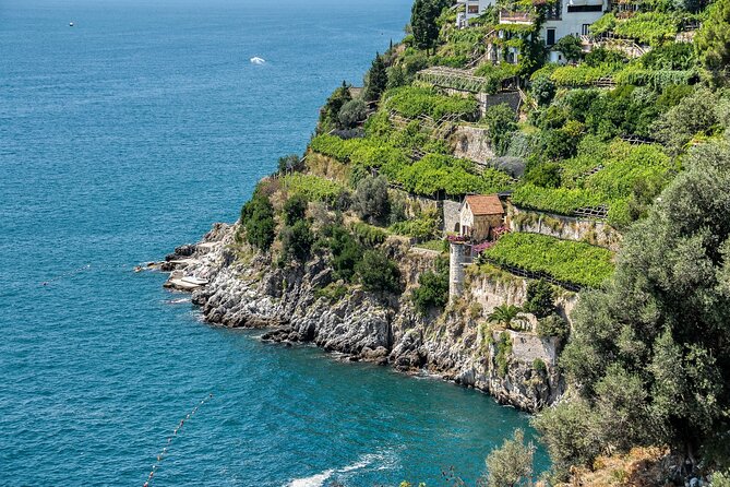 Amalfi Town Top Sights Private and Personalized Guided Tour - Via dei Dogi and Piazza Umberto I for the Longer, Livable Streets