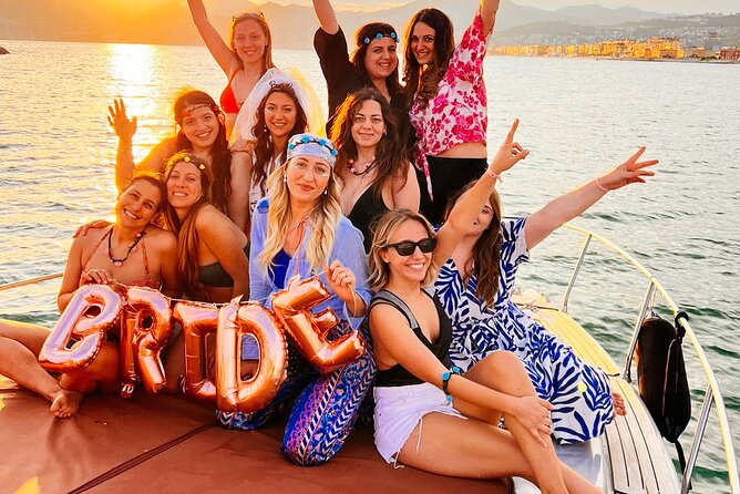 Bachelorette party, boat party in Salerno with aperitif and tapas - Key things you will notice right away