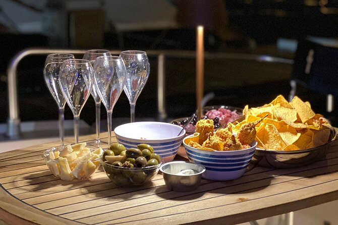 Bachelorette party, boat party in Salerno with aperitif and tapas - Crew and comfort: why Fabio and the team set the tone