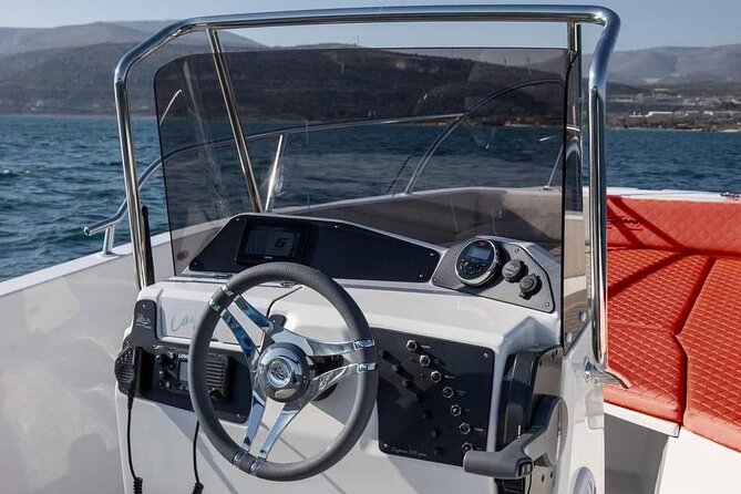 Boat rent on Amalfitan coast no license or with skipper - What Your Day on the Water Feels Like