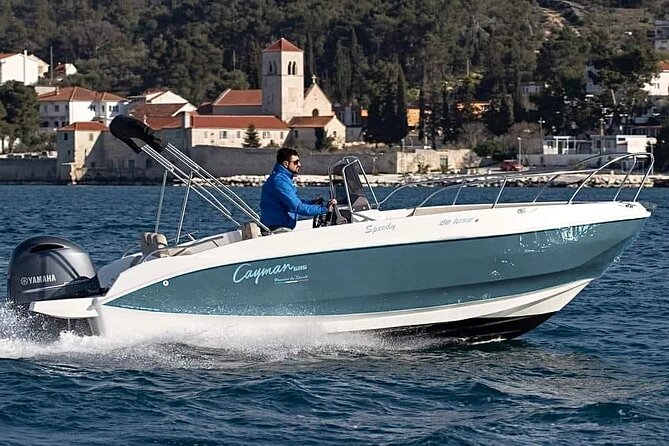 Boat rent on Amalfitan coast no license or with skipper - Skippers That Make the Whole Day Feel Effortless