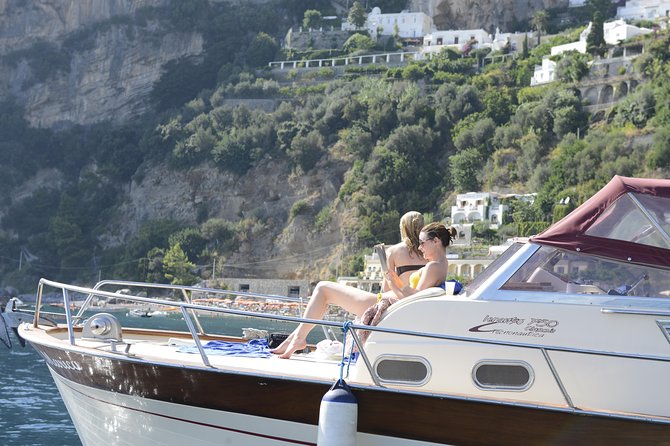 Capri Boat tour from Positano with Light Lunch, Drinks & Swim - White Grotto and Green Grotto stops: what you should expect