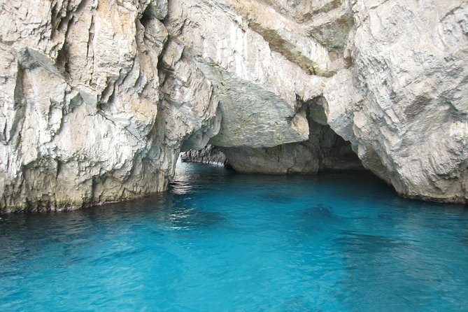 Capri Private Boat Tour from Positano, Praiano or Amalfi - Blue Grotto: Worth It, But Budget Time and Money