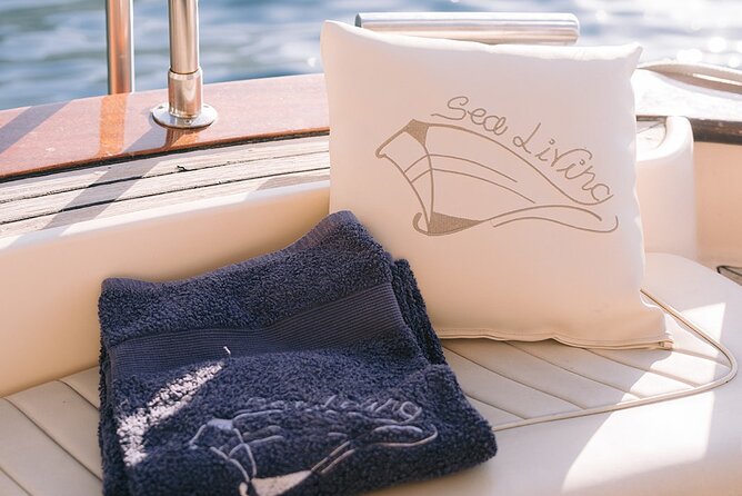 Capri Private Boat Tour From Praiano, Positano or Amalfi - Service quality and the mixed online complaints you should weigh
