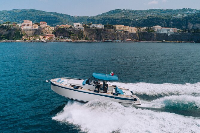 Capri Private Luxury Boat Tour from Sorrento, Positano, or Amalfi - Key Points Before You Go