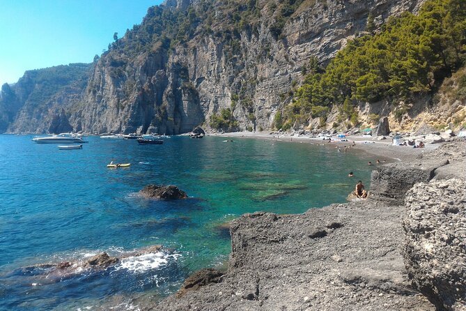Capri Private Tour from Positano - Motorboat 28ft - Capri by boat: the White Cave stop that changes the mood