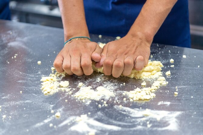 Cooking class: Pasta & Tiramisù with lunch in Amalfi Coast! - Handmade pasta in two styles: ravioli with tomato, tagliatelle with zucchini and shrimp
