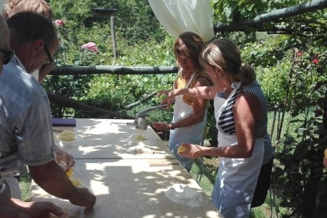 Cooking class: "Traditional dishes of the Mediterranean Diet" - Bringing Your Basket to the Kitchen: From Garden to Dough
