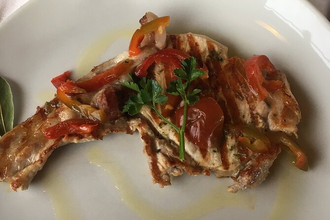 Cooking class: "Traditional dishes of the Mediterranean Diet" - Making Sauce from Your Own Harvest