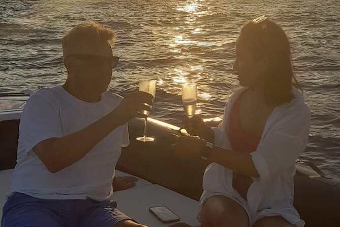 Daily tour in Amalfi and Positano from Salerno - The Crew and On-Board Comfort: Why People Rate This So Highly