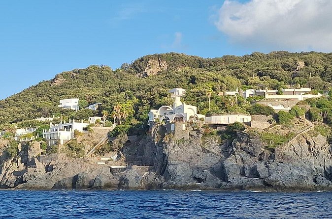 Daily trip to Ischia from Sorrento or Positano - Gozzo 25FT - Price and value: what you should compare before you book