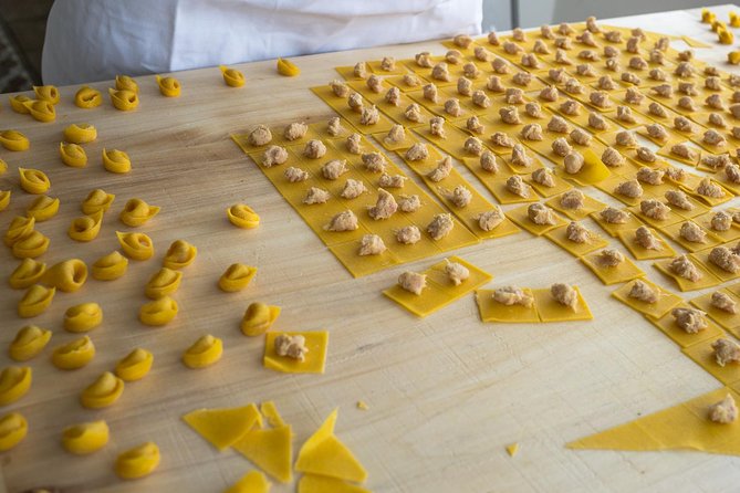 Dining Experience at a local's Home in Sant'Agnello with Show Cooking - How The 4 Hours Work, Starter Through Dessert