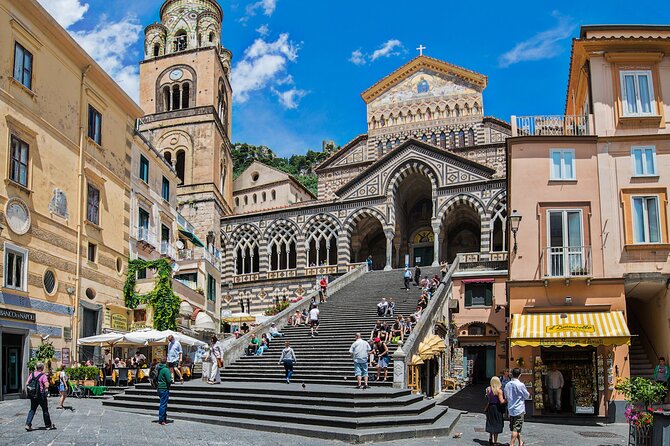 Discover the Amalfi coast between traditions, flavors and colors with a private tour - Amalfi free time: Maritime Republic walking plus lunch your way