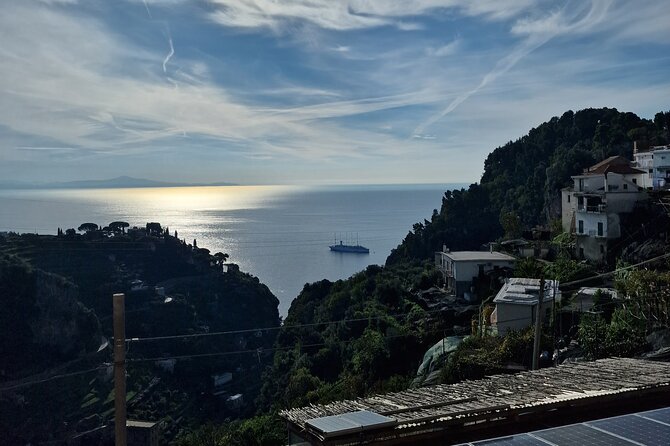 Discovering Amalfi coast via Amalfi - Pogerola by walking - Gerry’s Pub stop at the highest point (15 minutes)