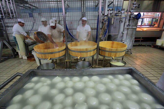Drive Pompeii Sorrento Mozzarella Making - What you get for $299.54: value, trade-offs, and what to budget