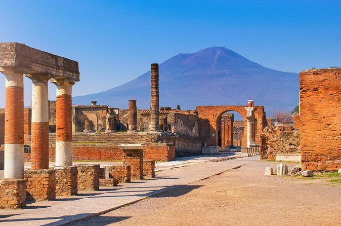 Drive to Pompeii Sorrento from Salerno - Sorrento on foot: Piazza Tasso, historic lanes, Lungomare, and the cloister