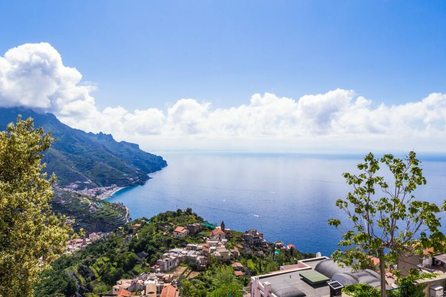 From Naples: Boat Tour of Amalfi, Positano and Ravello - Onboard Experience: Tour Leaders, Clean Boats, and Drinks