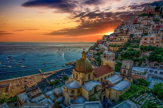 From Positano: Sunset Private Boat Tour along the Amalfi Coast - Stop 4: Sailing back to Positano as the horizon turns gold