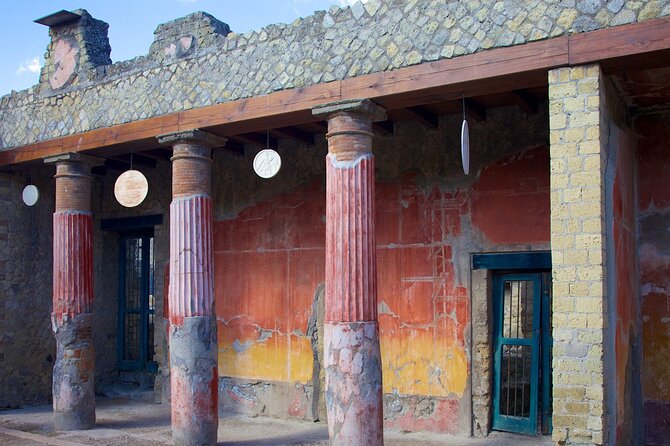 Half Day Herculaneum and Pompeii Tour from Positano - Pompeii Archaeological Park: temples, houses, and why the guide matters