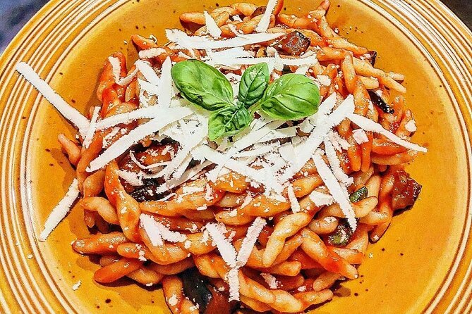 Hands-On Pasta and Tiramisu Class in Positano with Local Family - The Hands-On Pasta Part: Shaping, Timing, and Texture