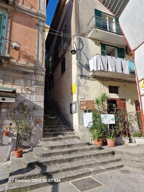 Lemon Path - Amalfi coast - What’s Included, What’s Not, and How to Pack Without Stress