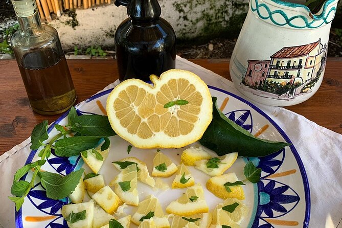 Lemon path hike - Amalfi coast - What to bring for a hot-weather Lemon Path walk