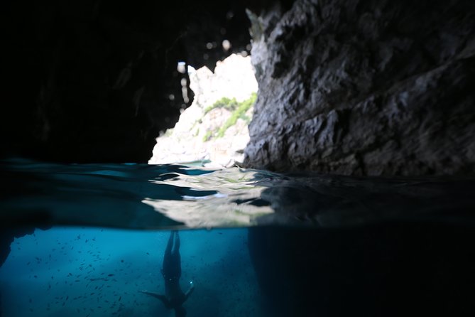 Li Galli Islands and Capri Small Group Boat Tour from Amalfi - Punta Campanella swim stop: where the water earns attention