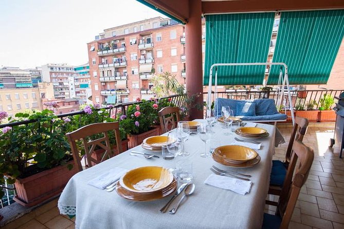 Lunch or dinner and cooking demo at a local home in Cava de' Tirreni - Sanitary rules in a home, what you should expect