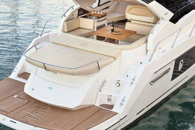 Luxury Yacht Tour Cranchi M44 Positano And Amalfi Coast - Swim stops in clear bays, with snorkeling gear included