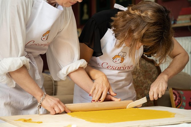 Market visit and cooking class with lunch or dinner at a local's home in Praiano - What to Bring, What to Expect, and How to Prepare