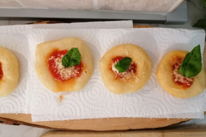 Pizza e Tiramisù class with local mum in Positano - The Montepertuso Stop: Why a Hillside Adds Value to the Lesson