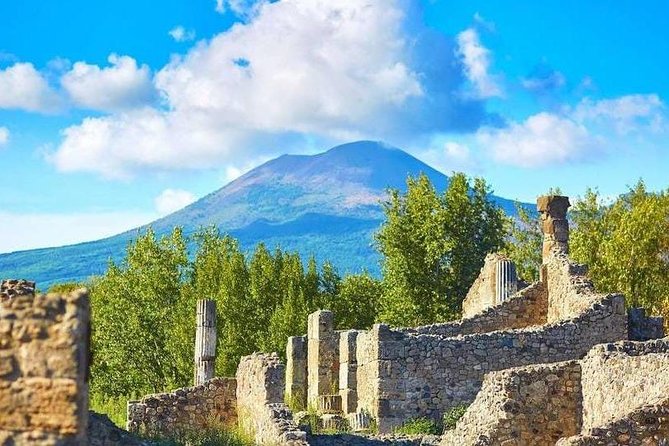 Pompeii and Vesuvius full-day tour Select from Positano - Pompeii on foot: how the guided walk actually pays off