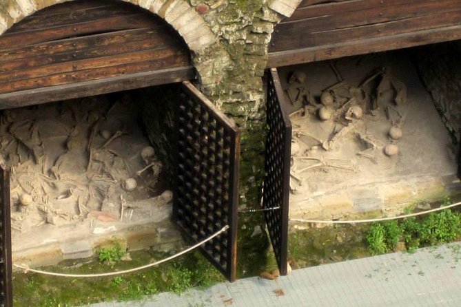 Pompeii Herculaneum small group tour from AmalfiCoast - Price and value: what $138.47 buys you